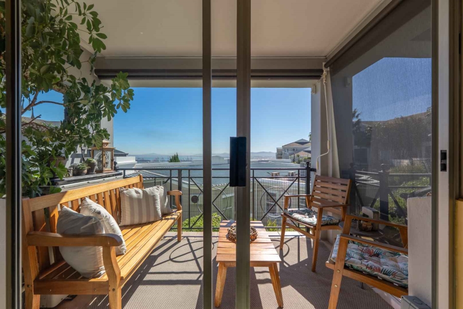 2 Bedroom Property for Sale in Devils Peak Western Cape